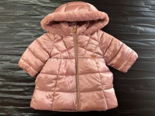 Přijďte si pro krásné zimní bundičky od značky Mayoral ❄️🥰☺️ Holčičí I klučičí 🩵💜 Velikosti 55-98 Ceny od 790,- Super...