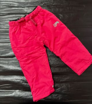 Přijďte si k nám pro softshellové a šusťákové kalhoty ☺️🥰 Velikosti 80-98 Ideální do podzimního deštivého počasí ☔️😉 Ceny...