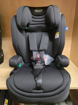 Autosedačky s vnitřními pásy 76-150cm 36kg do 2.000 kč. Graco Eldura nebo Zopa Alfa 🙂 Přijďte se podívat 😉...