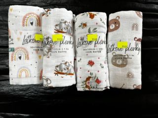 Přijďte si k nám pro krásné bavlněné nebo mušelínové pleny 😊😉🥰 Ceny od 69,- Různé velikosti a různé krásné vzory a...