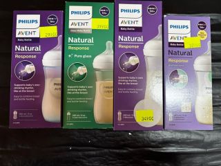 Přijďte si k nám pro produkty od značky Philips Avent ☺️🥰❤️ Od dudlíků až po chvůvičky😉 Různé sady, krásné dudlíky a...